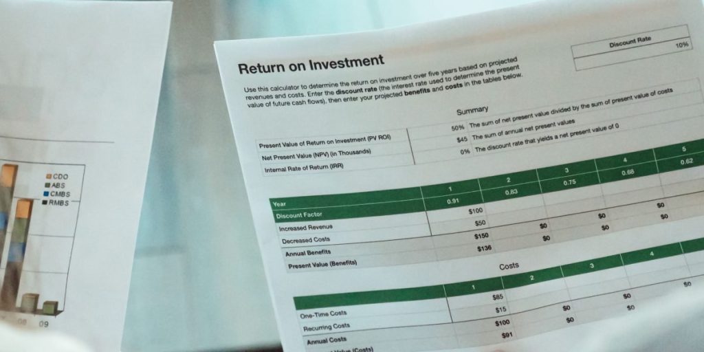 This guide decodes the many types of investors that power the AI startup ecosystem, from individual angels and seed funds to venture capital firms, corporate VC...